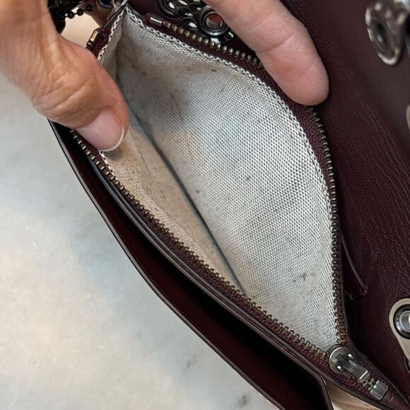 Coach Wristlet Bag Purse Clutch Leather Snakeskin Like New Link Detail Like New! - Picture 13 of 16